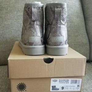 Mini Metallic Snake Silver Grey Suede Boots